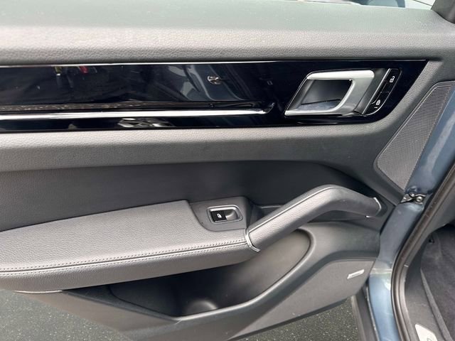 Used 2019 Porsche Cayenne S AWD/4WD image 10