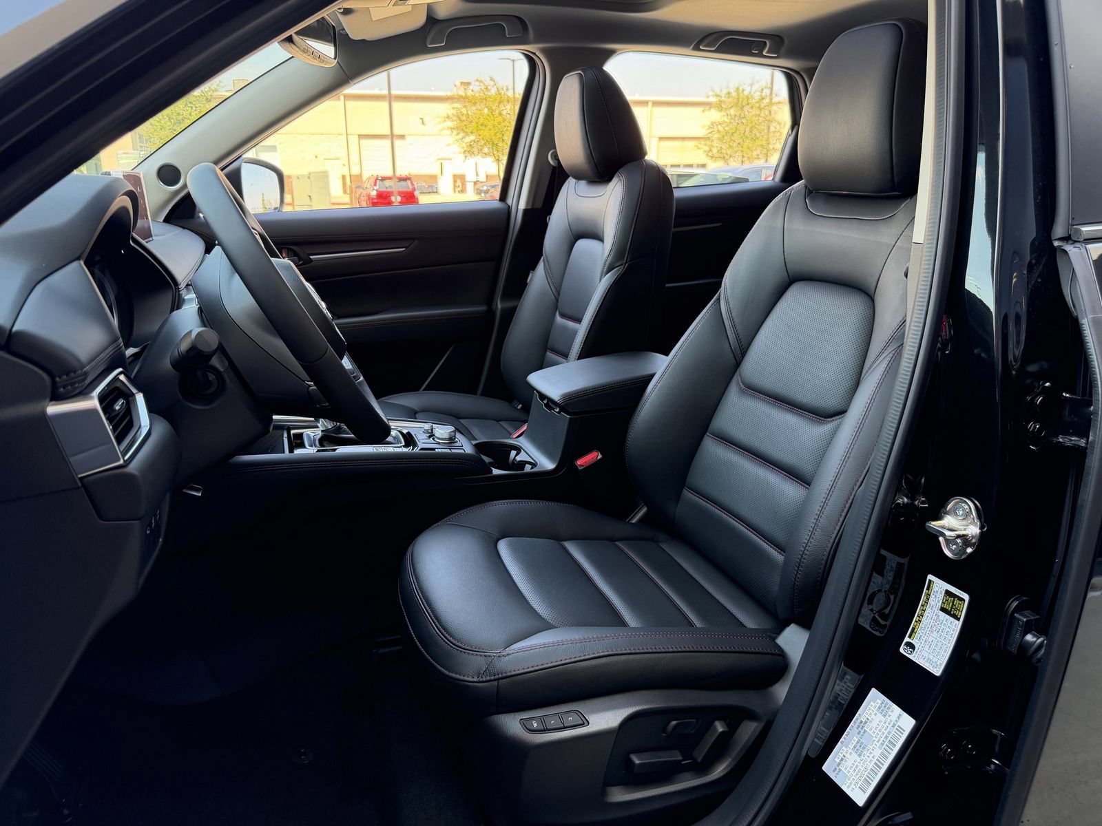 Certified 2025 MAZDA CX-5 Carbon Edition AWD/4WD image 23