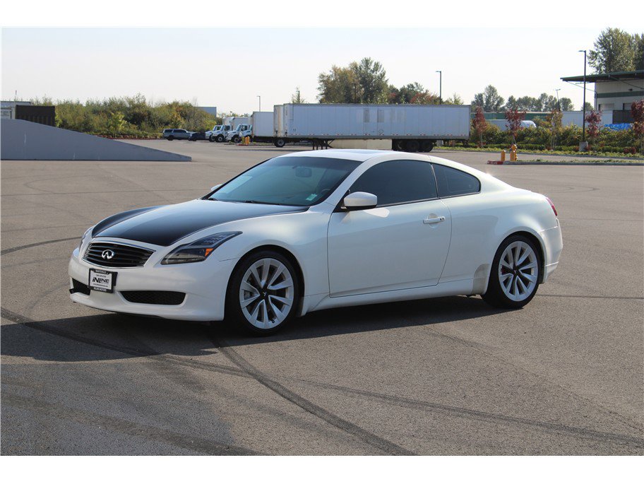 Used 2010 INFINITI G37 x Coupe w/ Premium Pkg