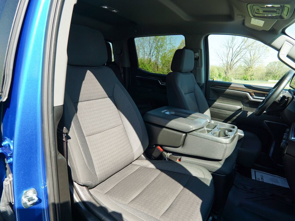 Used 2023 Chevrolet Silverado 1500 LT w/ Max Trailering Package AWD/4WD image 28