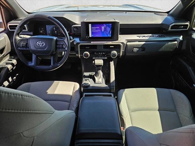 Used 2025 Toyota Tacoma SR5 AWD/4WD image 16