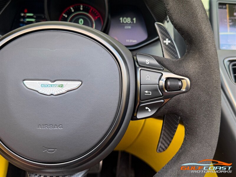 Used 2023 Aston Martin DBS Superleggera Volante RWD image 34