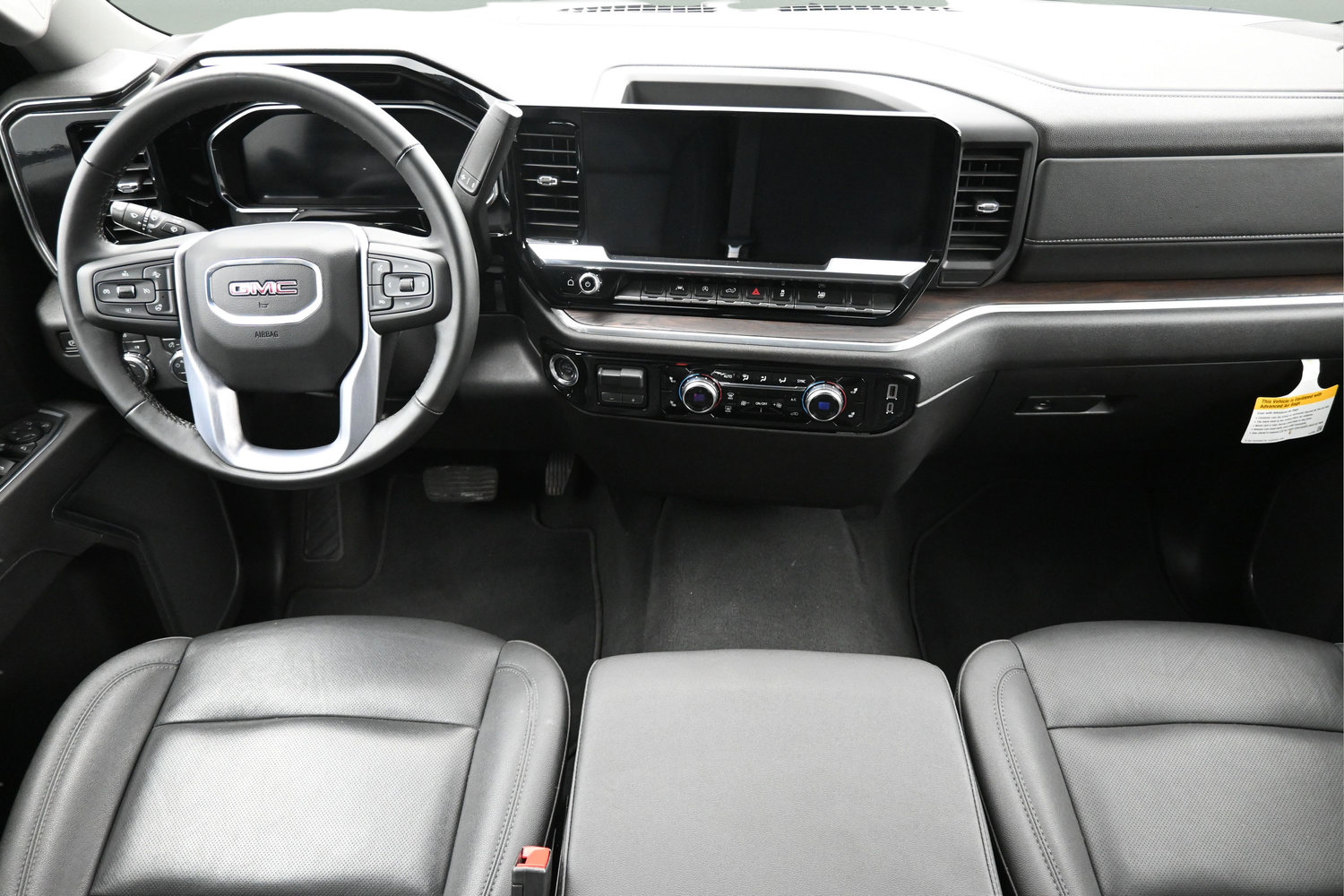 Used 2026 GMC Sierra 1500 SLT AWD/4WD image 13