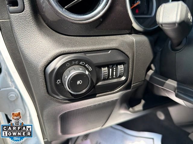 Used 2020 Jeep Wrangler Unlimited Sahara AWD/4WD image 34