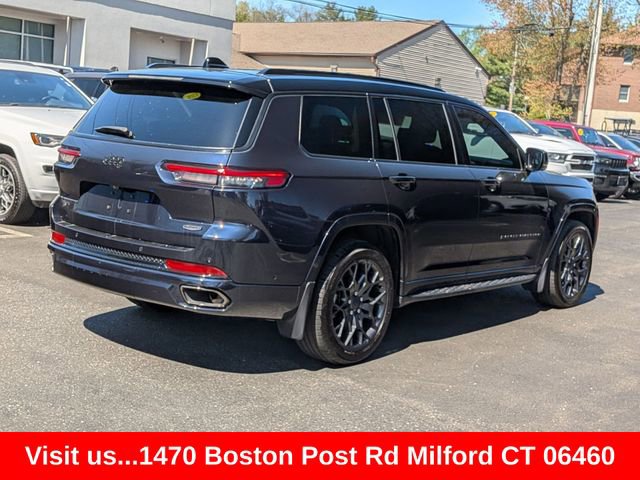 Used 2024 Jeep Grand Cherokee L Summit w/ High Altitude Package AWD/4WD image 3