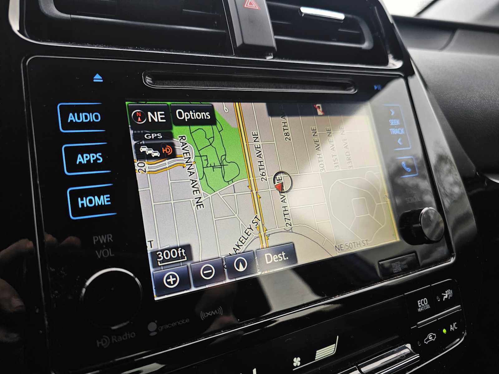 Used 2016 Toyota Prius Four image 27