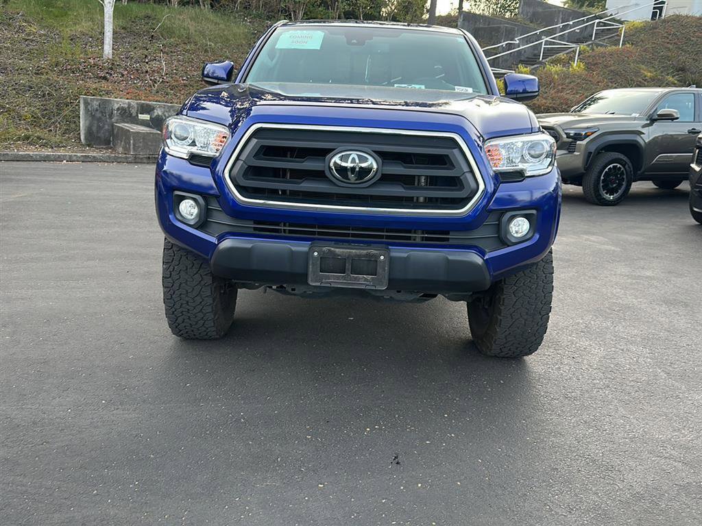 Certified 2022 Toyota Tacoma SR5 image 2