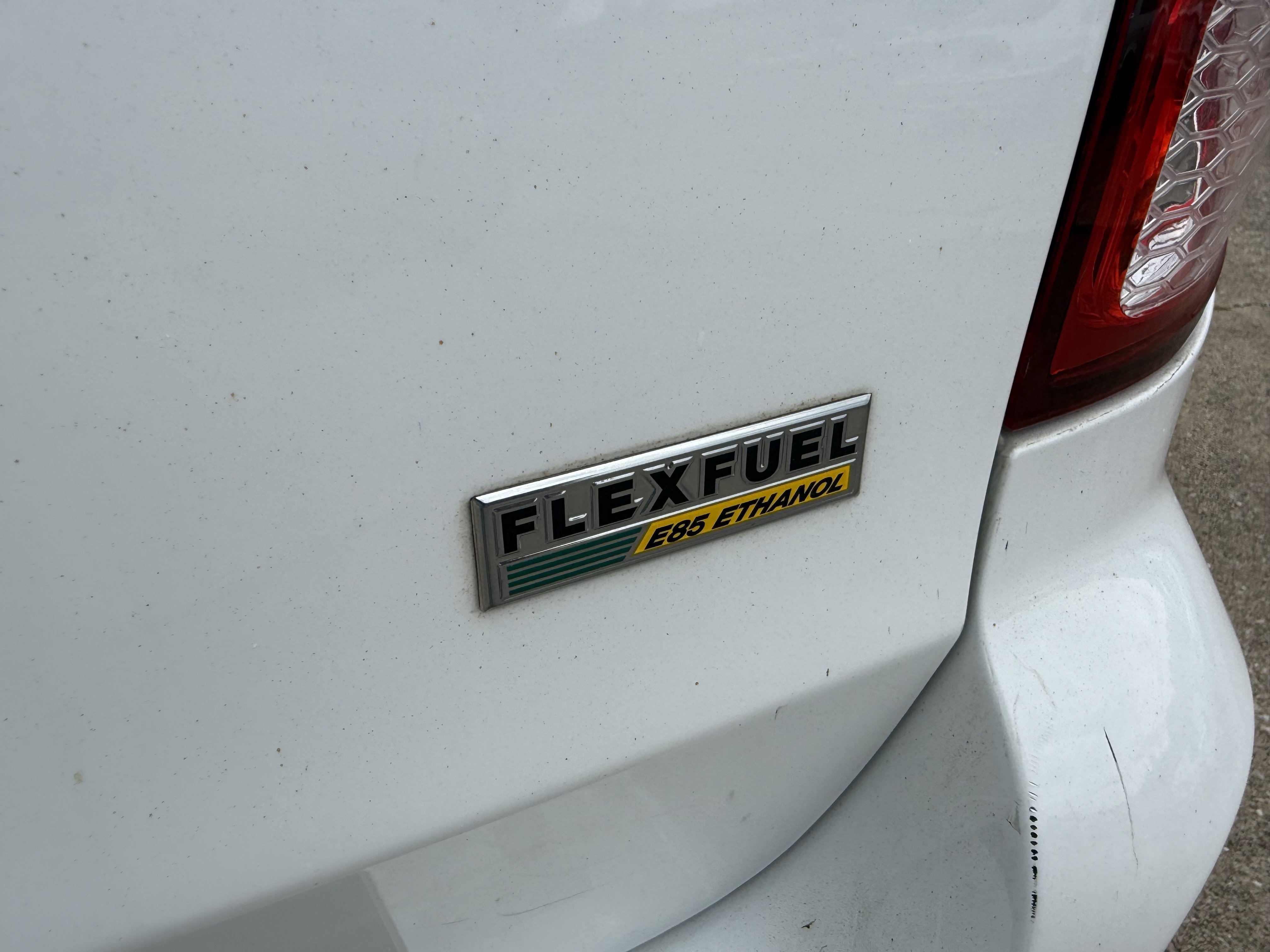 Used 2019 Dodge Grand Caravan SE image 12