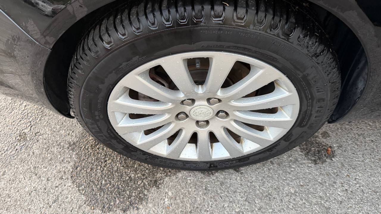 Used 2013 Buick Regal Premium FWD image 29