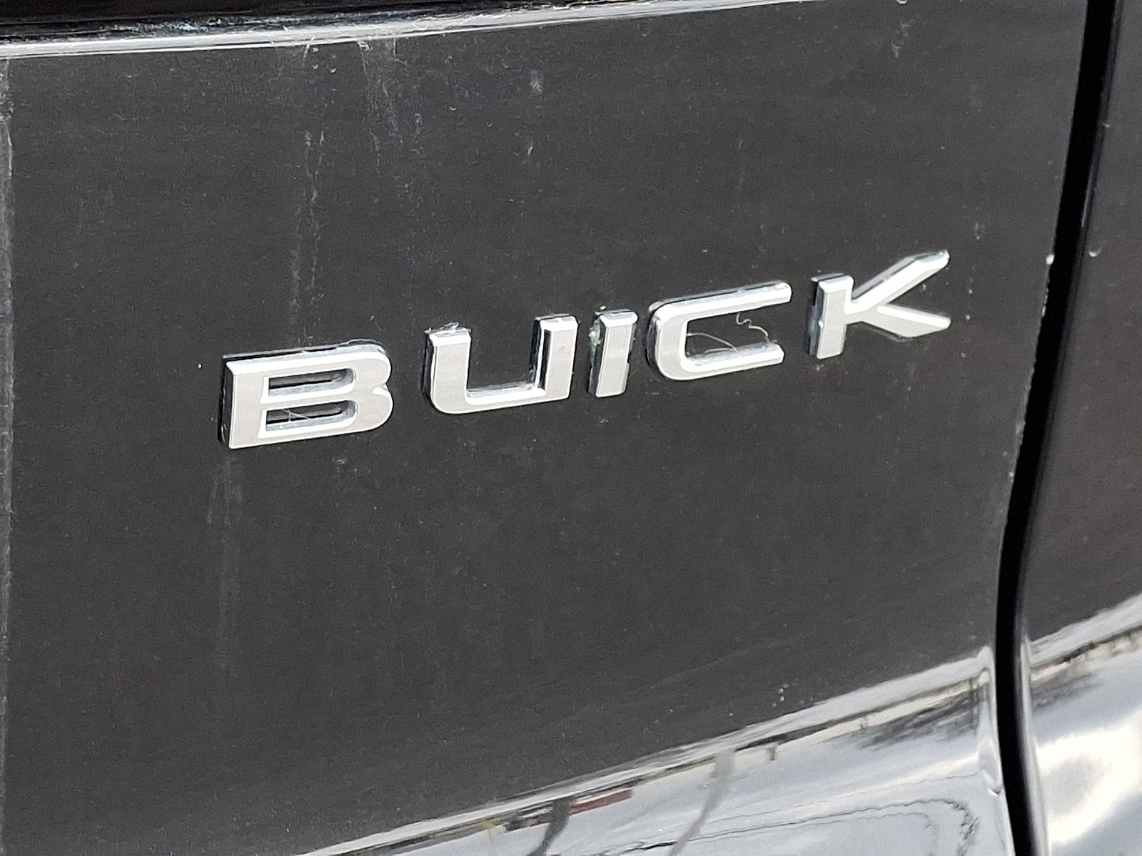 Used 2025 Buick Enclave Sport Touring image 35