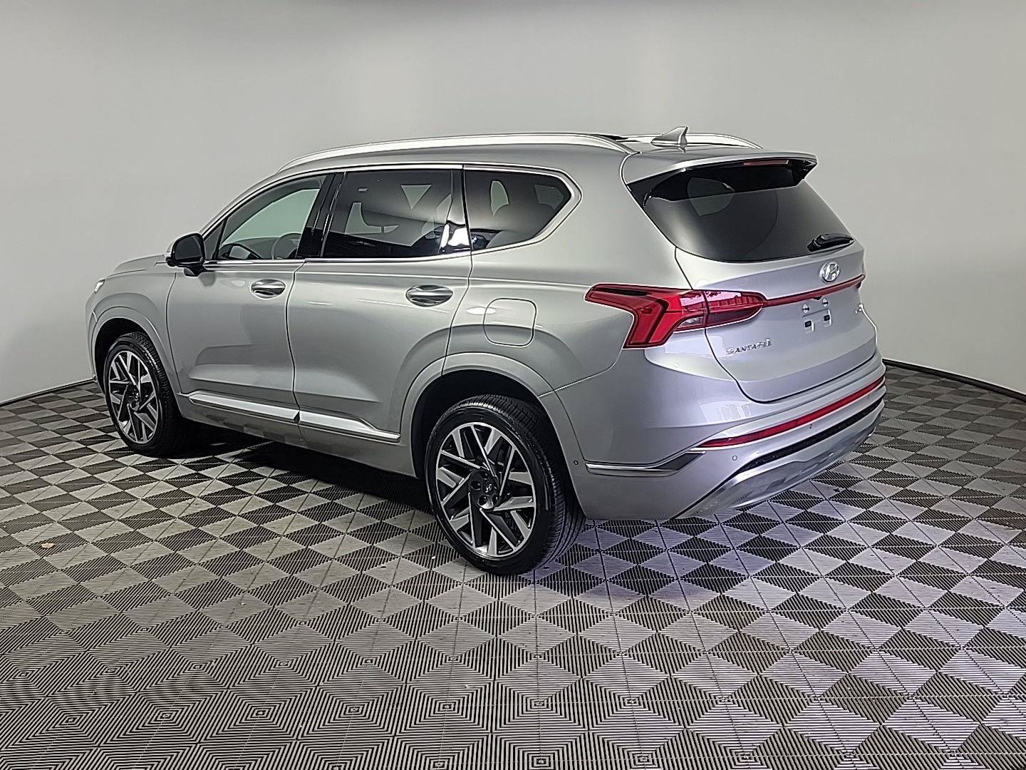 Used 2022 Hyundai Santa Fe Calligraphy AWD/4WD image 11