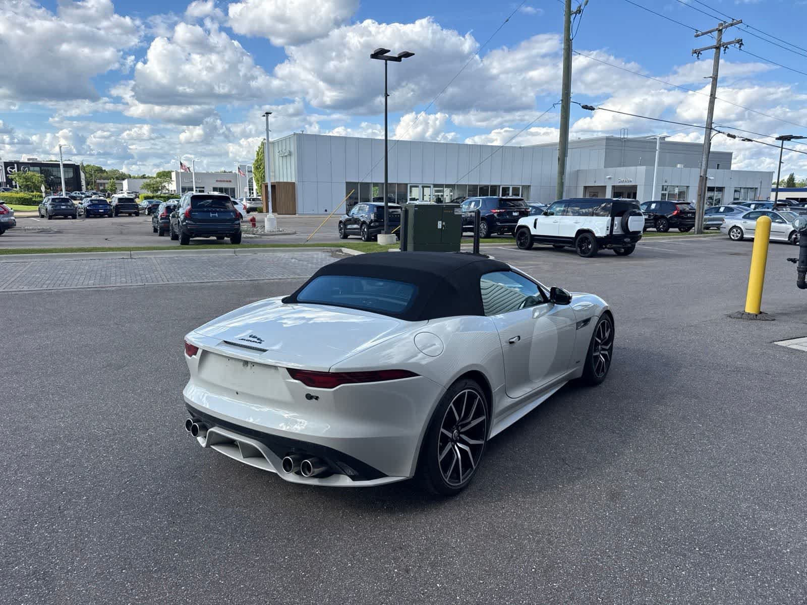 Used 2024 Jaguar F-TYPE R AWD/4WD image 5