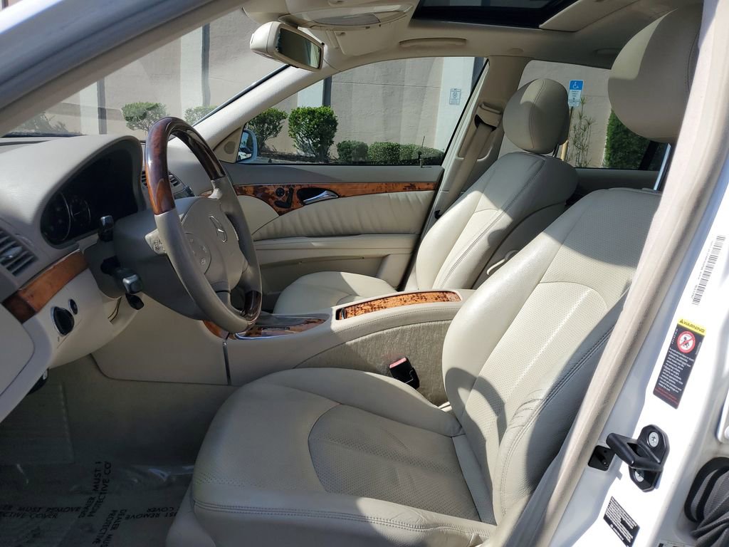 Used 2006 Mercedes-Benz E 350 4MATIC Sedan image 26