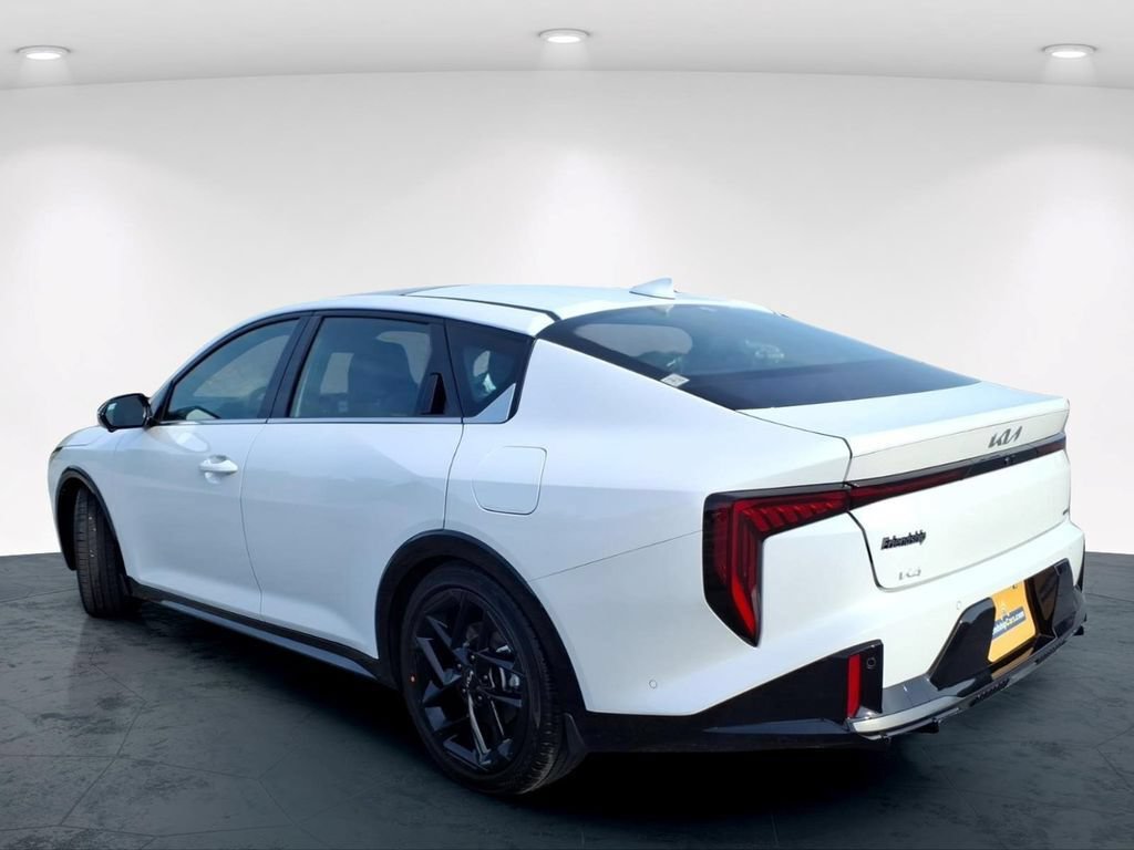Used 2025 Kia K4 GT-Line Turbo FWD image 13
