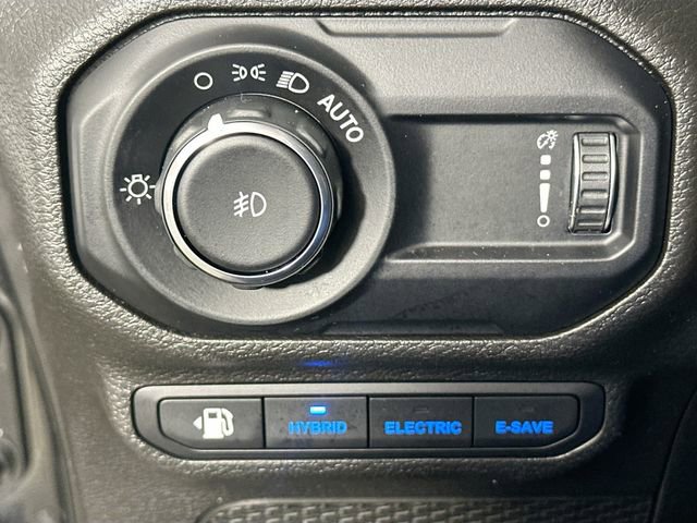 Used 2023 Jeep Wrangler High Altitude image 25