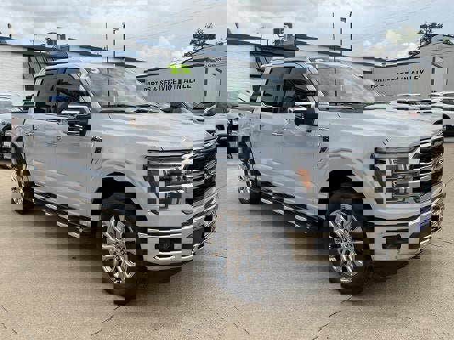 New 2025 Ford F150 Lariat w/ Equipment Group 502A High image 2