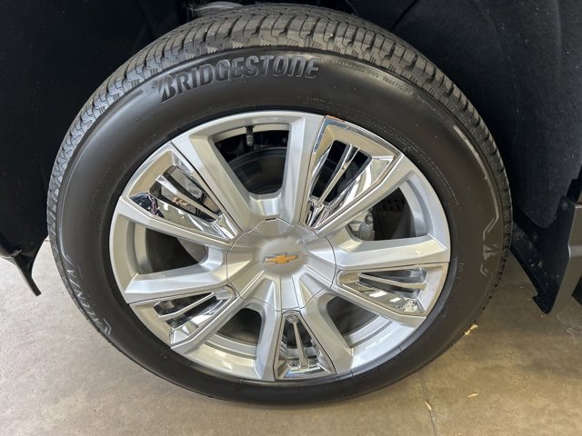 Used 2025 Chevrolet Silverado 1500 High Country w/ Technology Package image 10