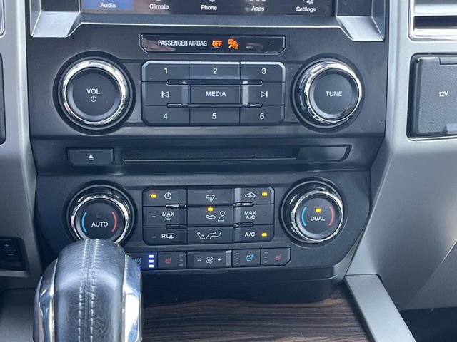 Used 2016 Ford F150 Lariat w/ Equipment Group 501A Mid AWD/4WD image 33
