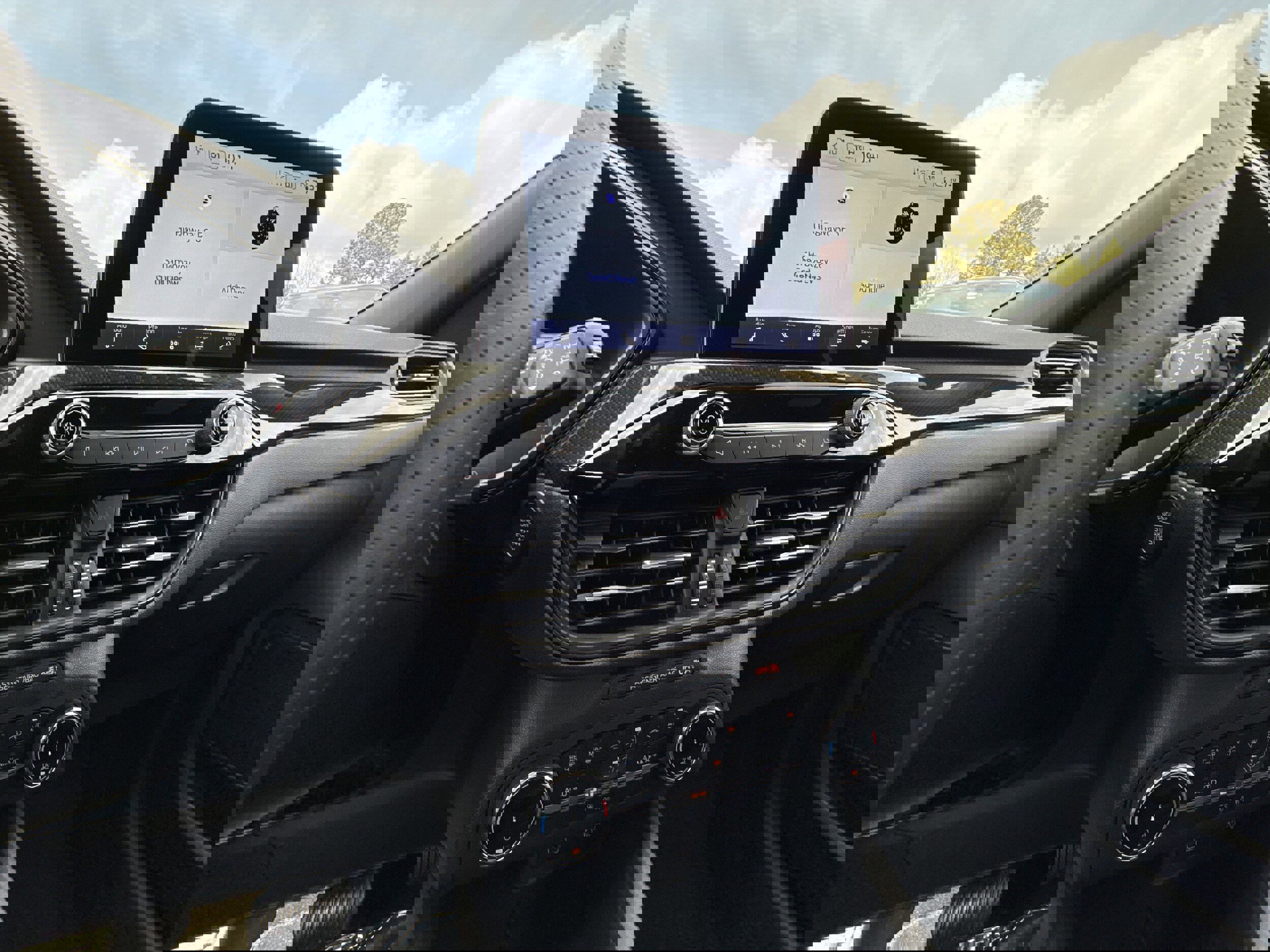 Used 2025 Ford Escape ST-Line image 16