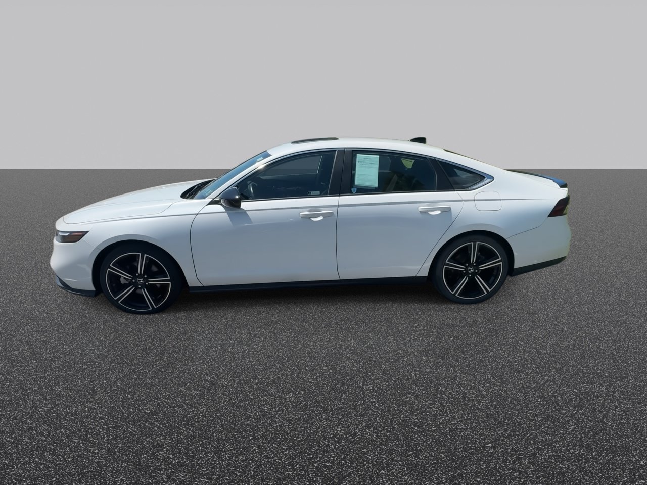 Used 2023 Honda Accord Sport image 6