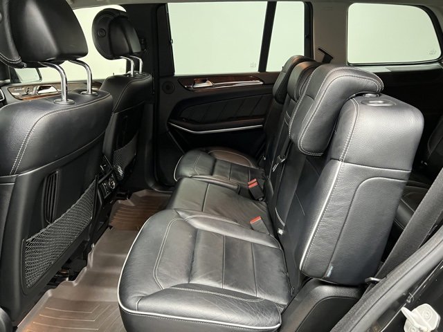 Used 2014 Mercedes-Benz GL 550 4MATIC image 50