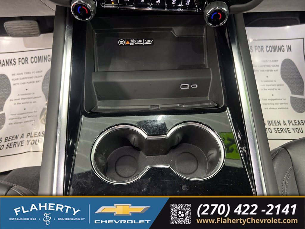Used 2025 Chevrolet Tahoe Z71 AWD/4WD image 29