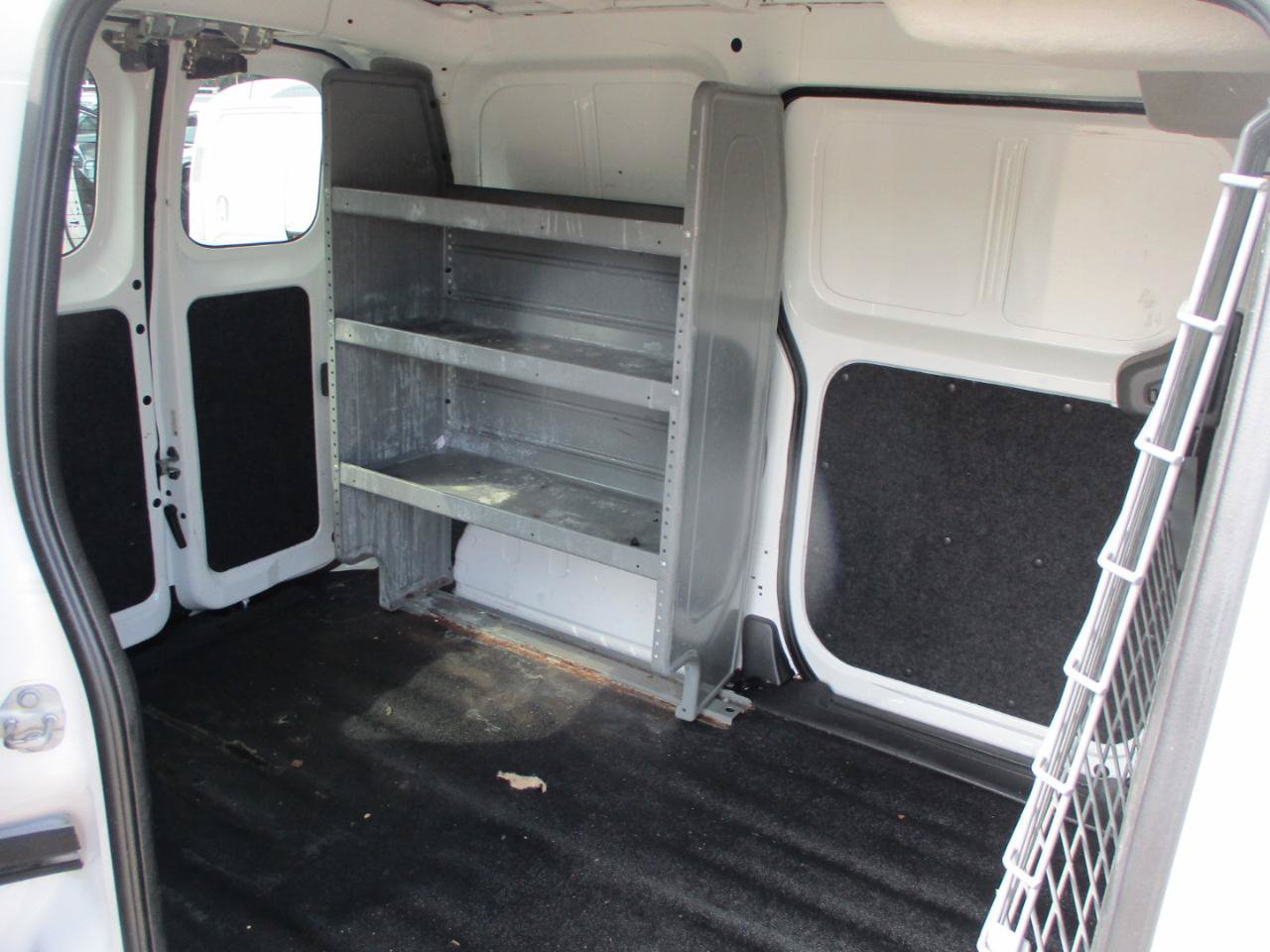 Used 2015 Nissan NV200 SV w/ Back Door Glass Package FWD image 17
