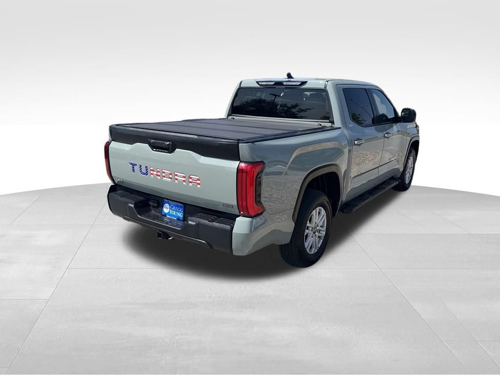 Used 2025 Toyota Tundra SR5 w/ SR5 Premium Package AWD/4WD image 7
