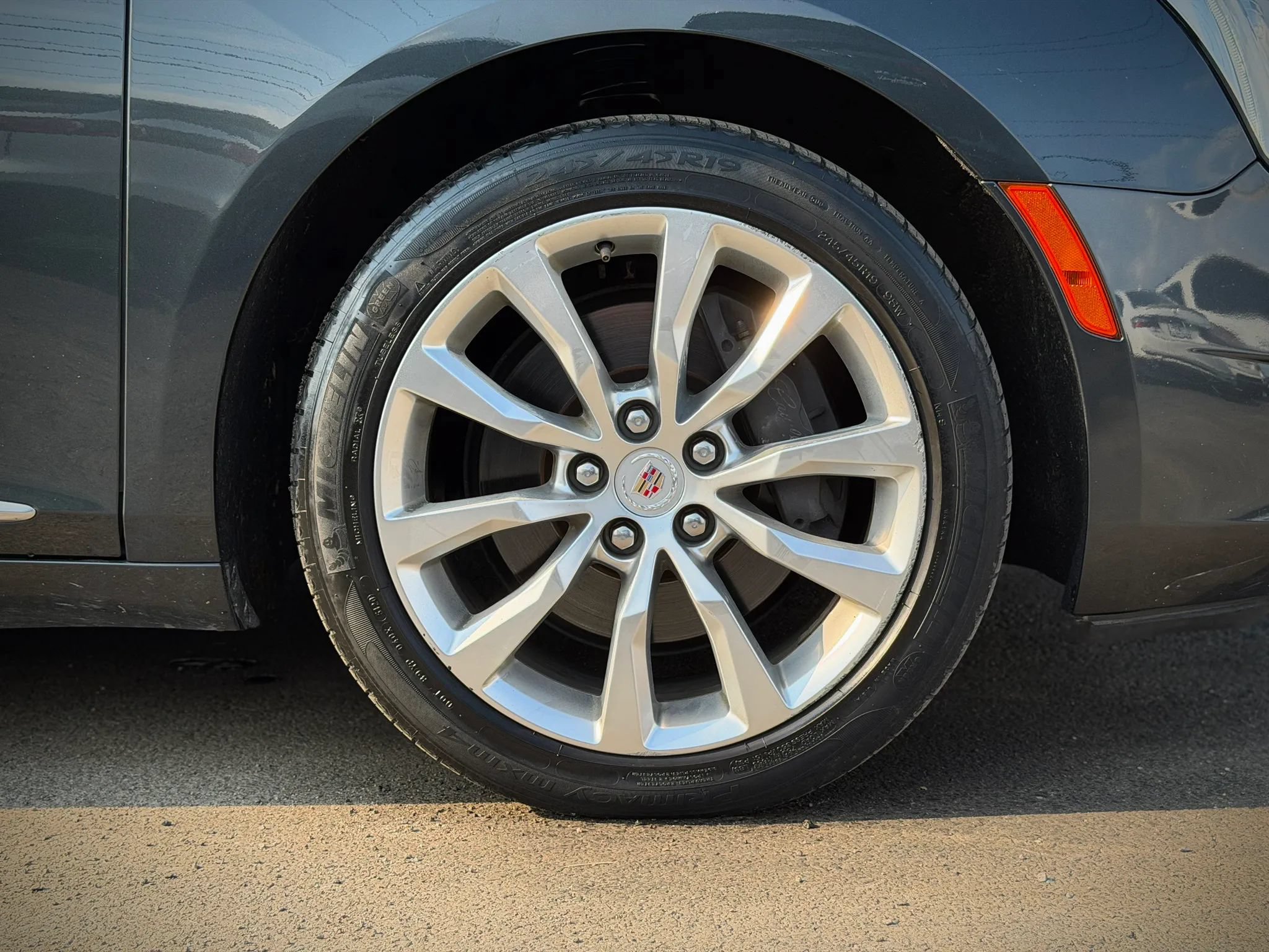 Used 2015 Cadillac XTS Luxury AWD/4WD image 19