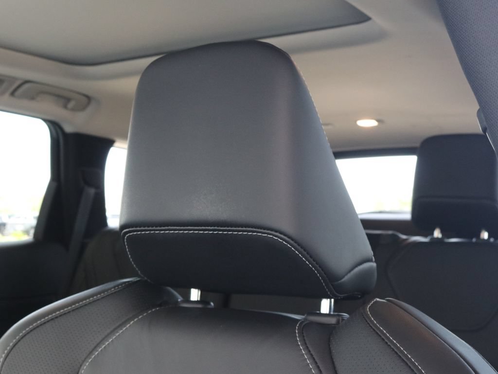 Certified 2025 INFINITI QX60 Pure AWD/4WD image 31