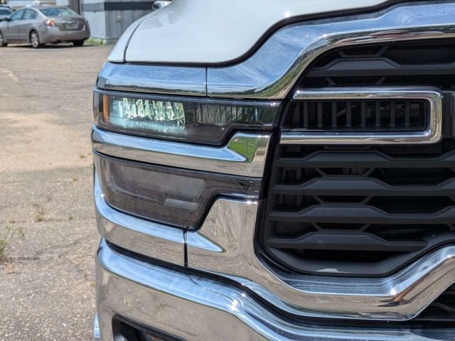 New 2026 RAM 3500 Tradesman w/ Chrome Appearance Group A AWD/4WD image 10