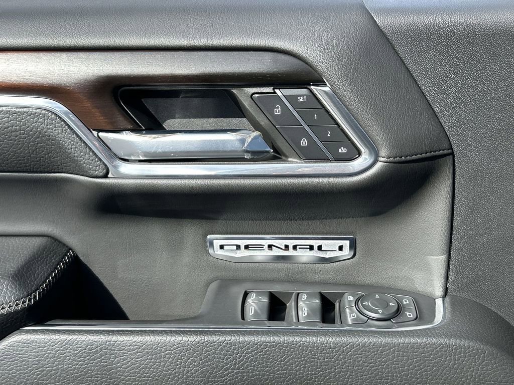 Used 2024 GMC Sierra 1500 Denali image 24