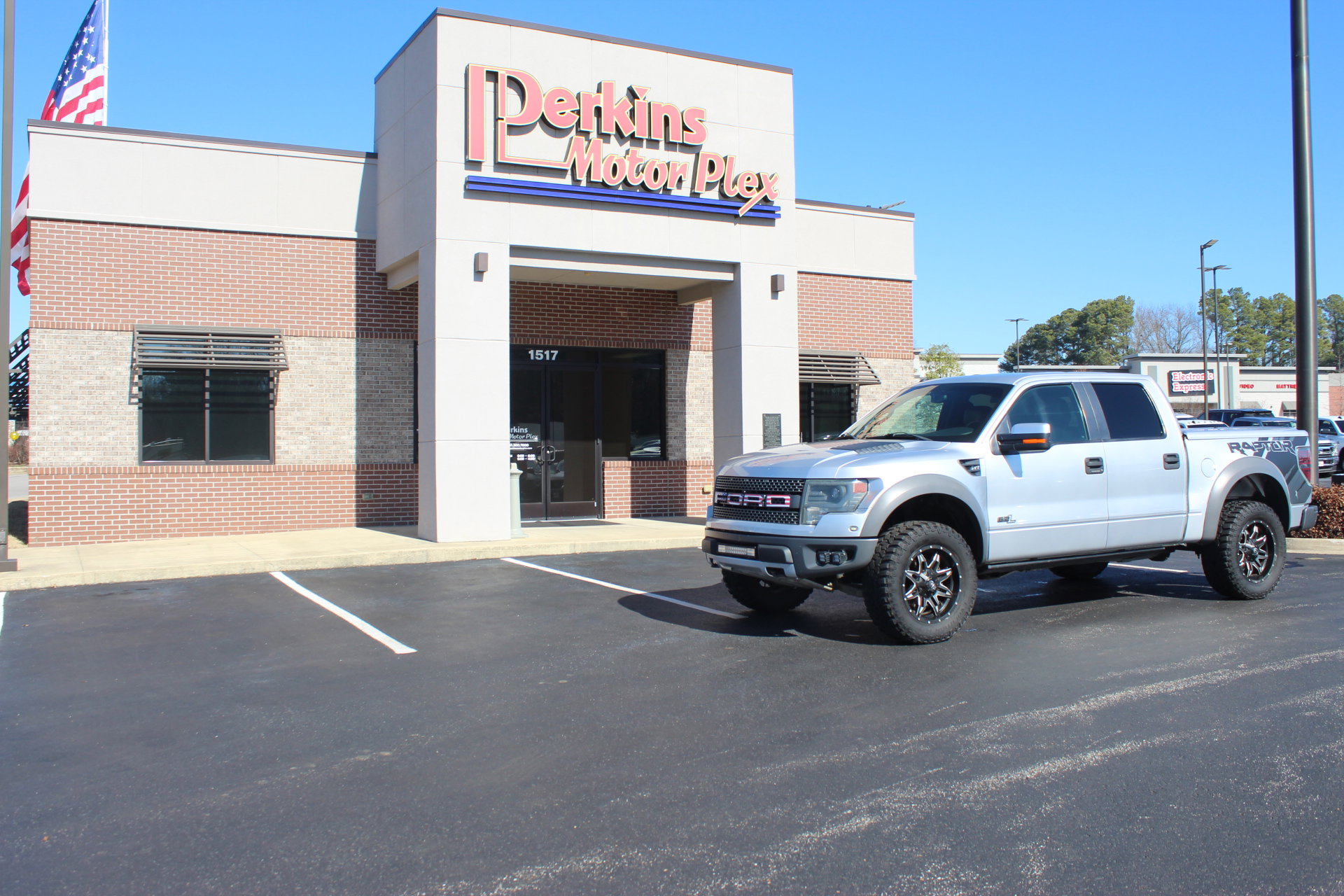 Used 2014 Ford F150 Raptor w/ Equipment Group 801A Luxury image 38