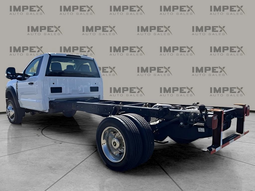 Used 2025 Ford F450 XL image 3