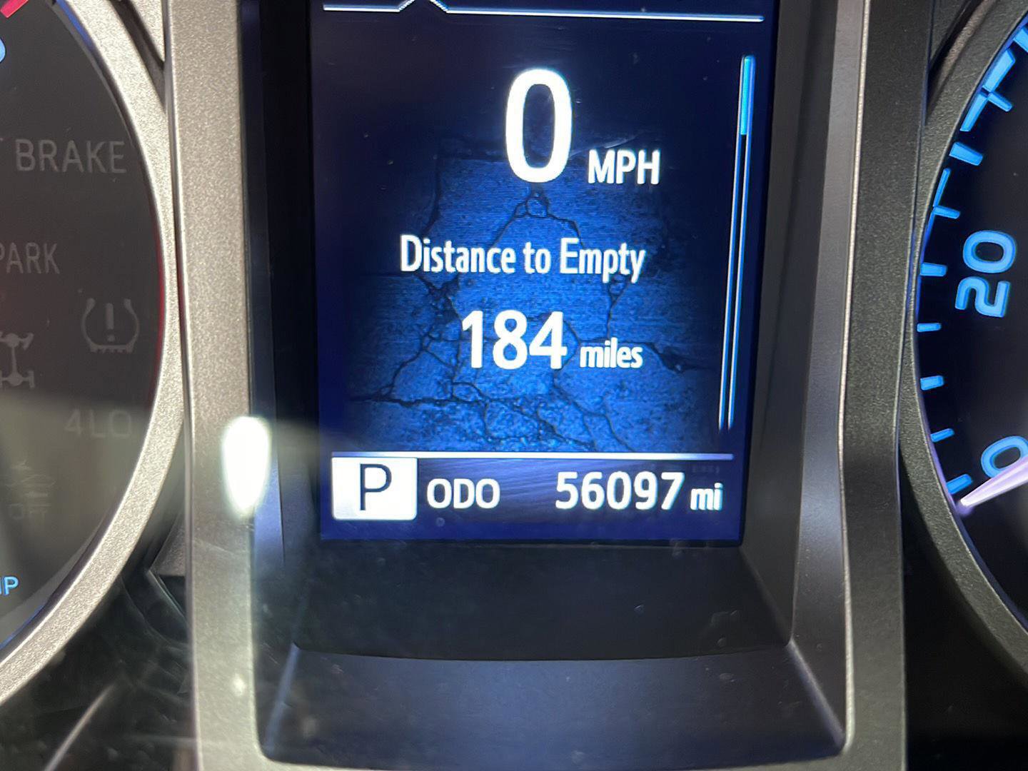 Used 2023 Toyota Tacoma SR5 w/ Technology Package image 9