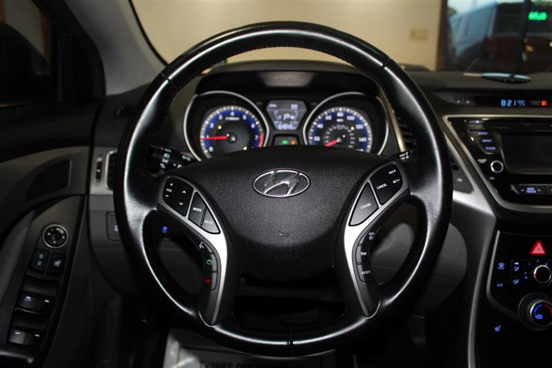 Used 2014 Hyundai Elantra Limited FWD image 16