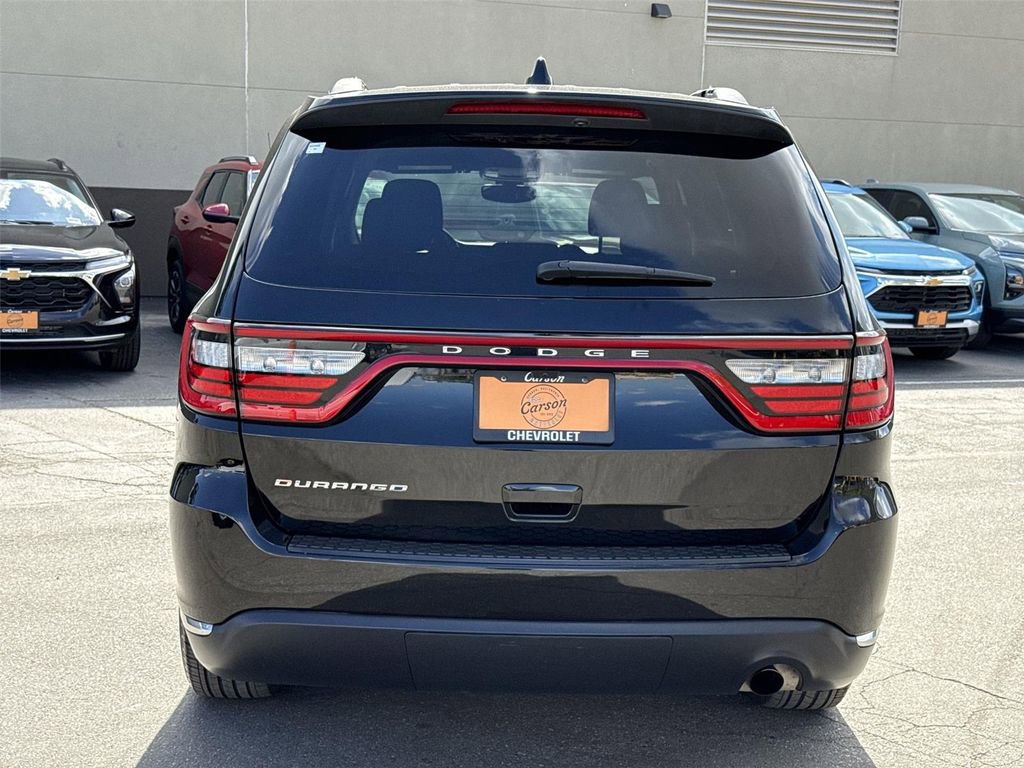Used 2023 Dodge Durango SXT image 4