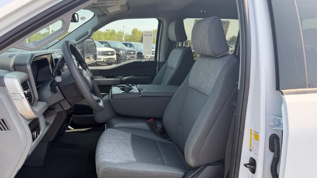 New 2026 Ford F350 XLT w/ XLT Premium Package AWD/4WD image 13