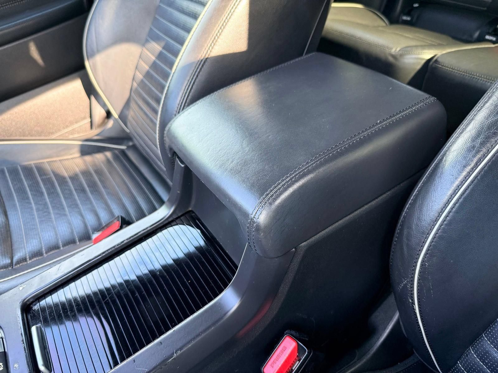 Used 2018 Land Rover Discovery Sport HSE Luxury AWD/4WD image 54