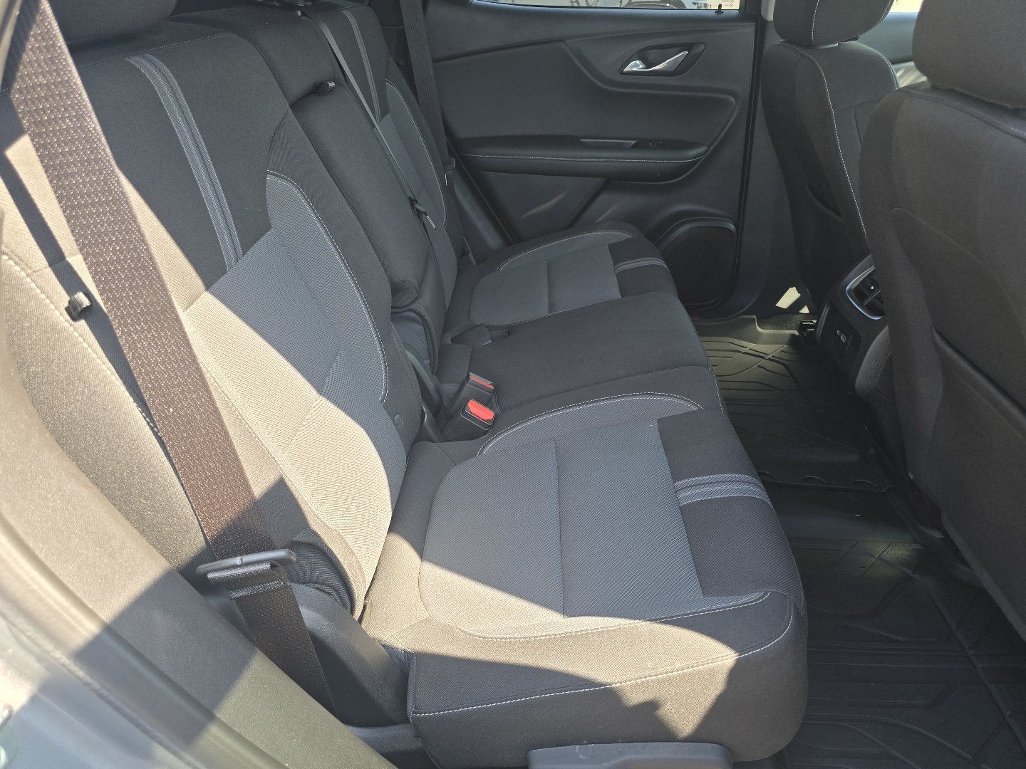 Used 2023 Chevrolet Blazer LT w/ Convenience Package AWD/4WD image 27