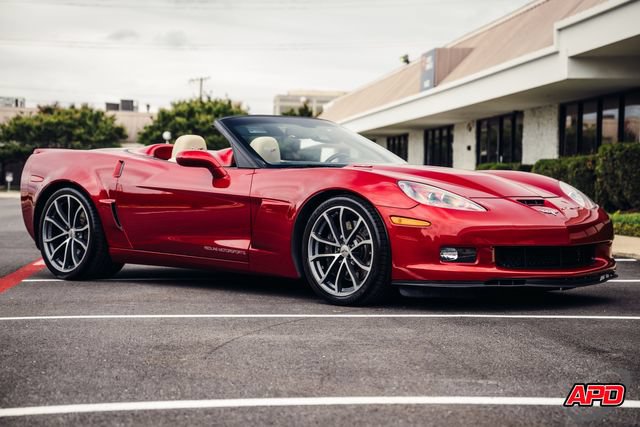 Used 2013 Chevrolet Corvette 427 w/ 1SB Preferred Equipment Group RWD image 6
