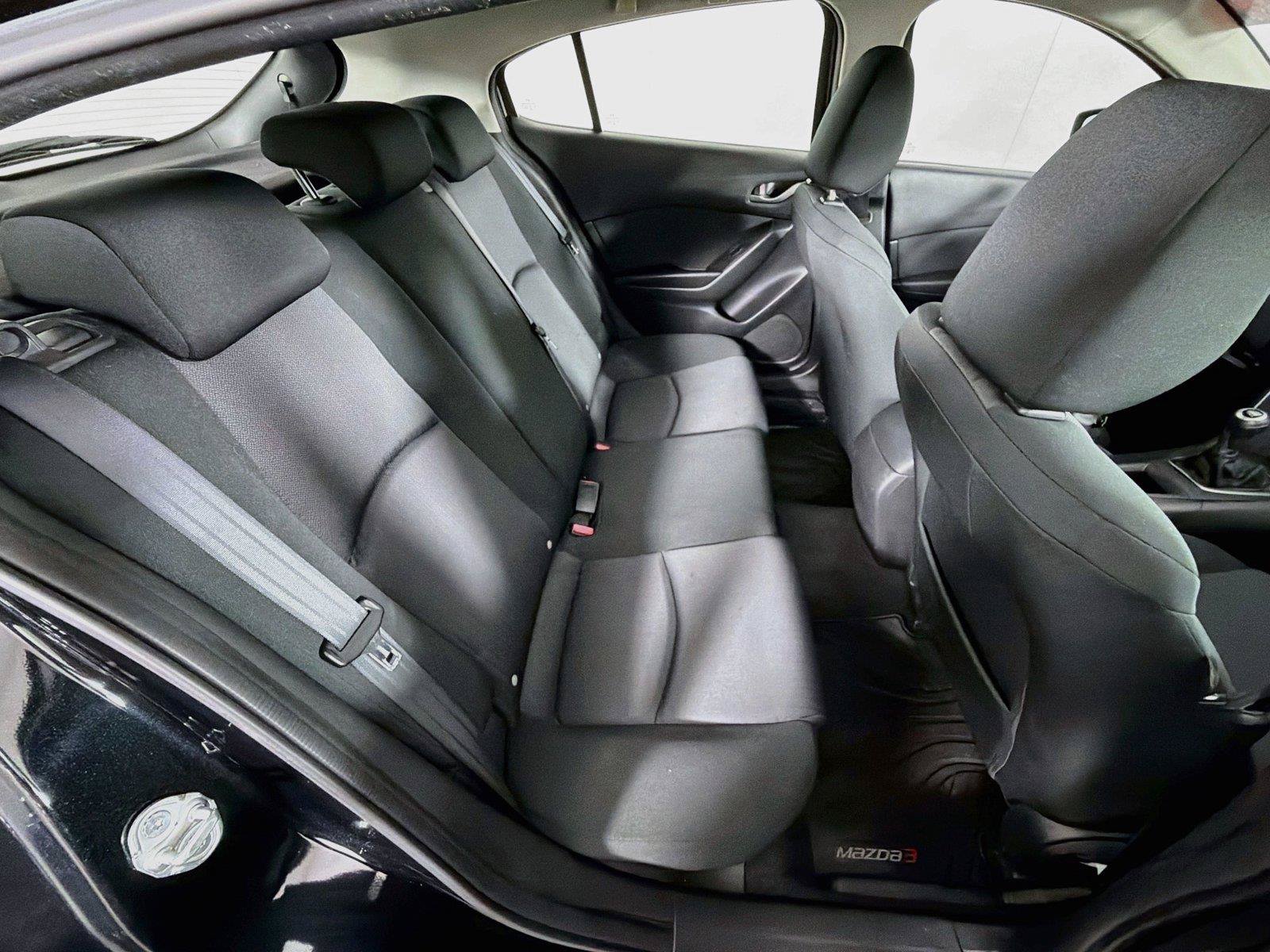 Used 2014 MAZDA MAZDA3 i Sport FWD image 26