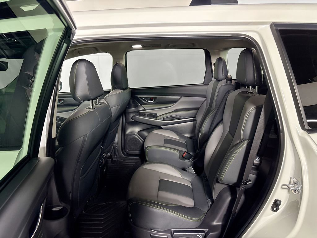 Used 2025 Subaru Ascent Onyx Edition w/ Onyx Package image 19
