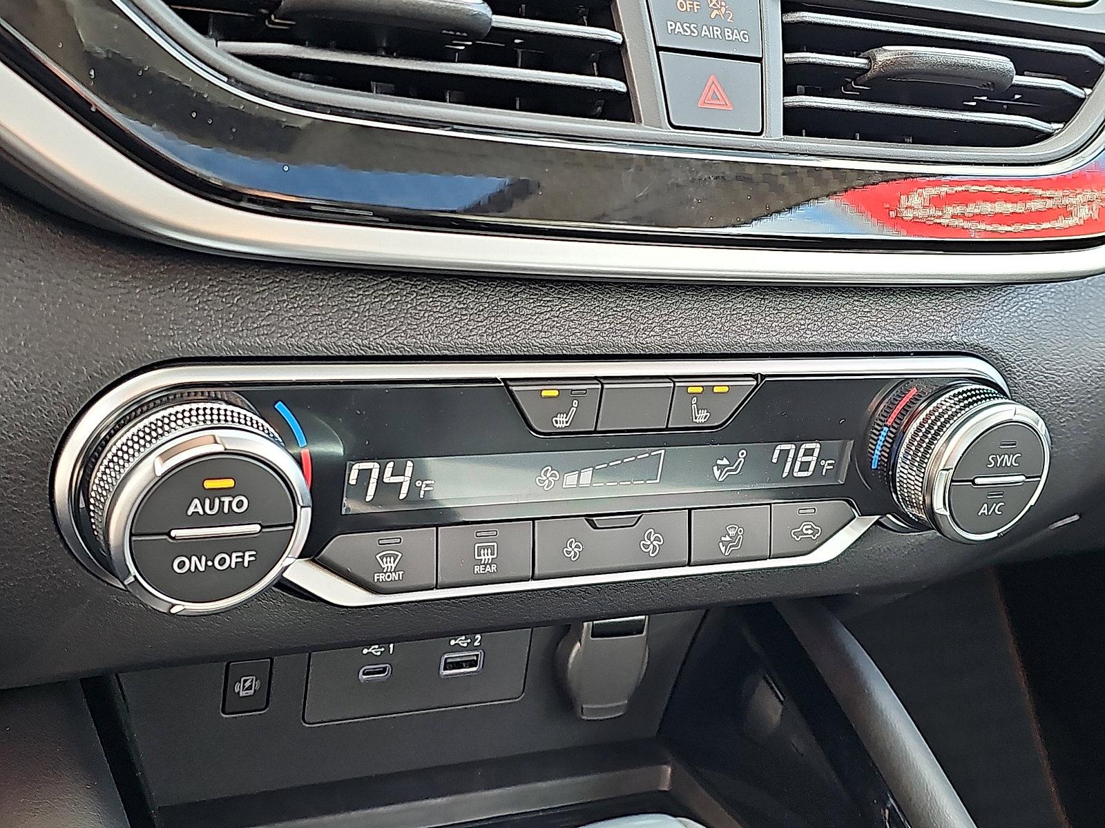 Used 2025 Nissan Altima 2.5 SR w/ SR Premium Package image 17