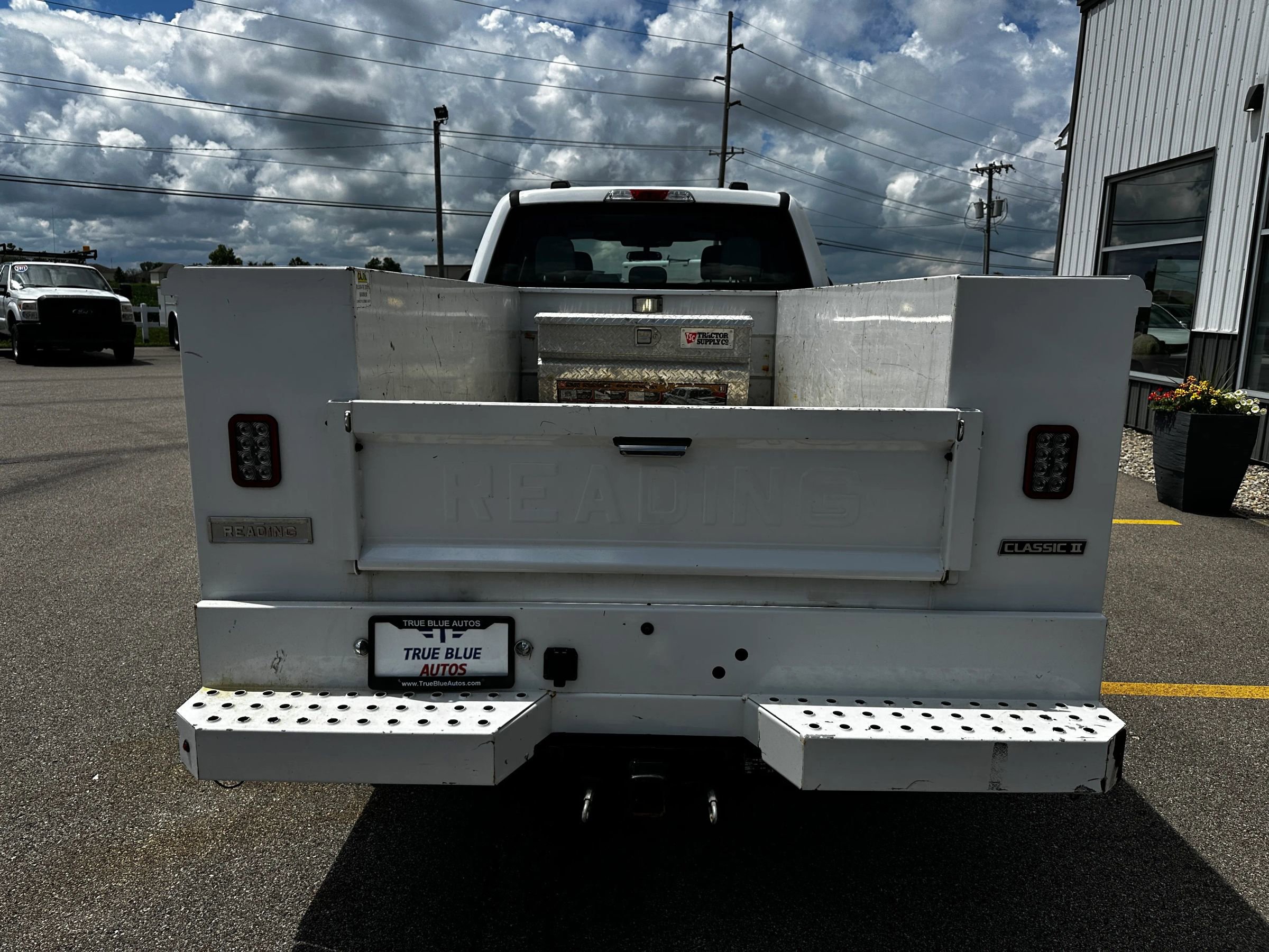 Used 2022 Ford F250 XL w/ Power Equipment Group image 8