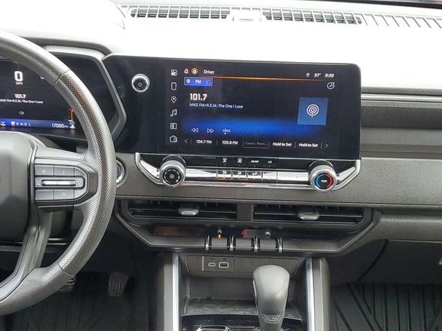 Used 2023 Chevrolet Colorado Trail Boss w/ Safety Package AWD/4WD image 28