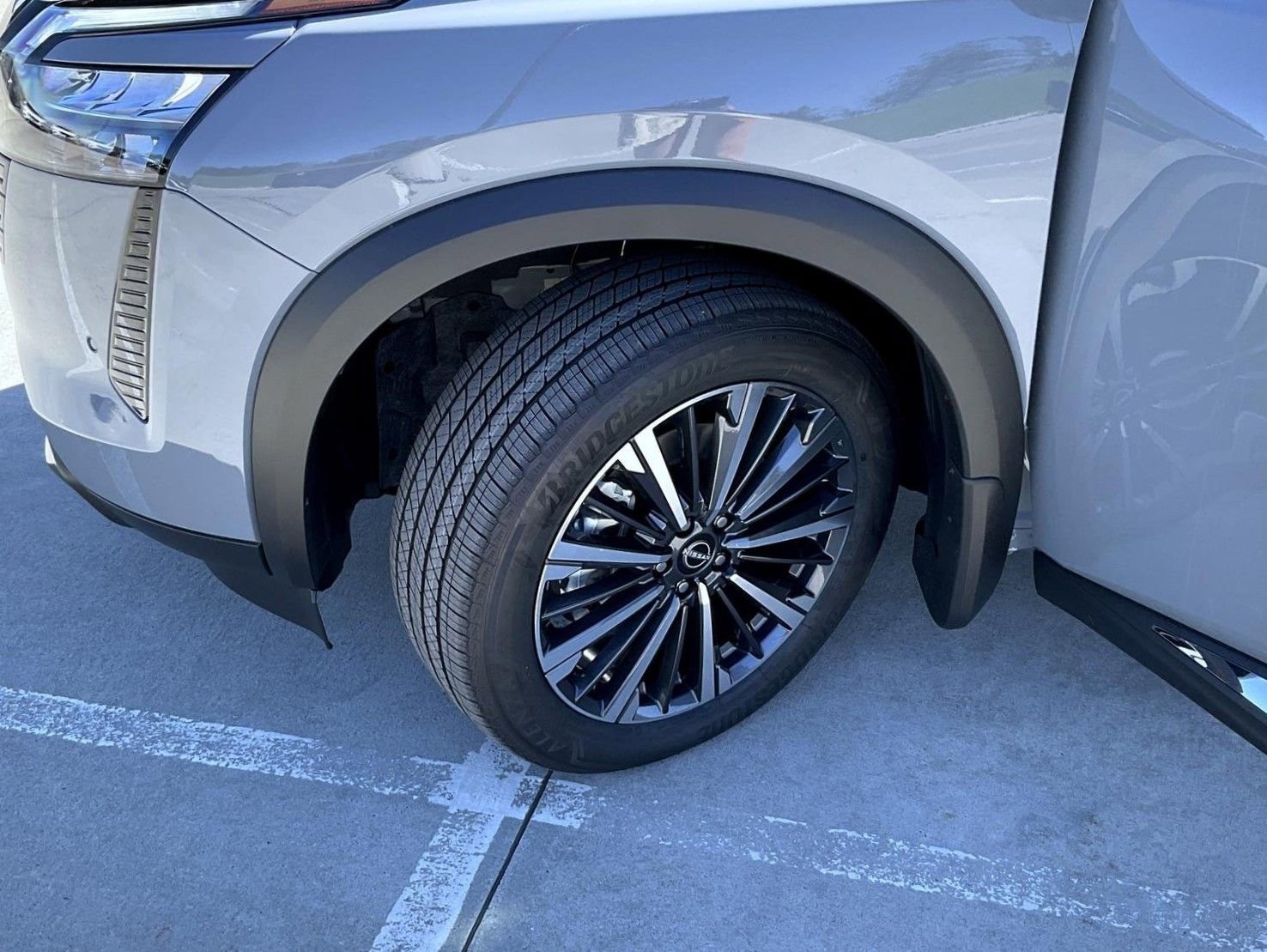 New 2026 Nissan Pathfinder Platinum AWD/4WD image 26