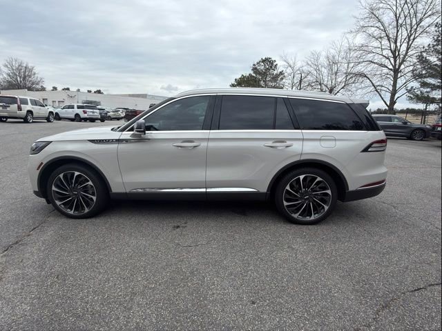 Used 2025 Lincoln Aviator Reserve w/ Equipment Group 201A image 5