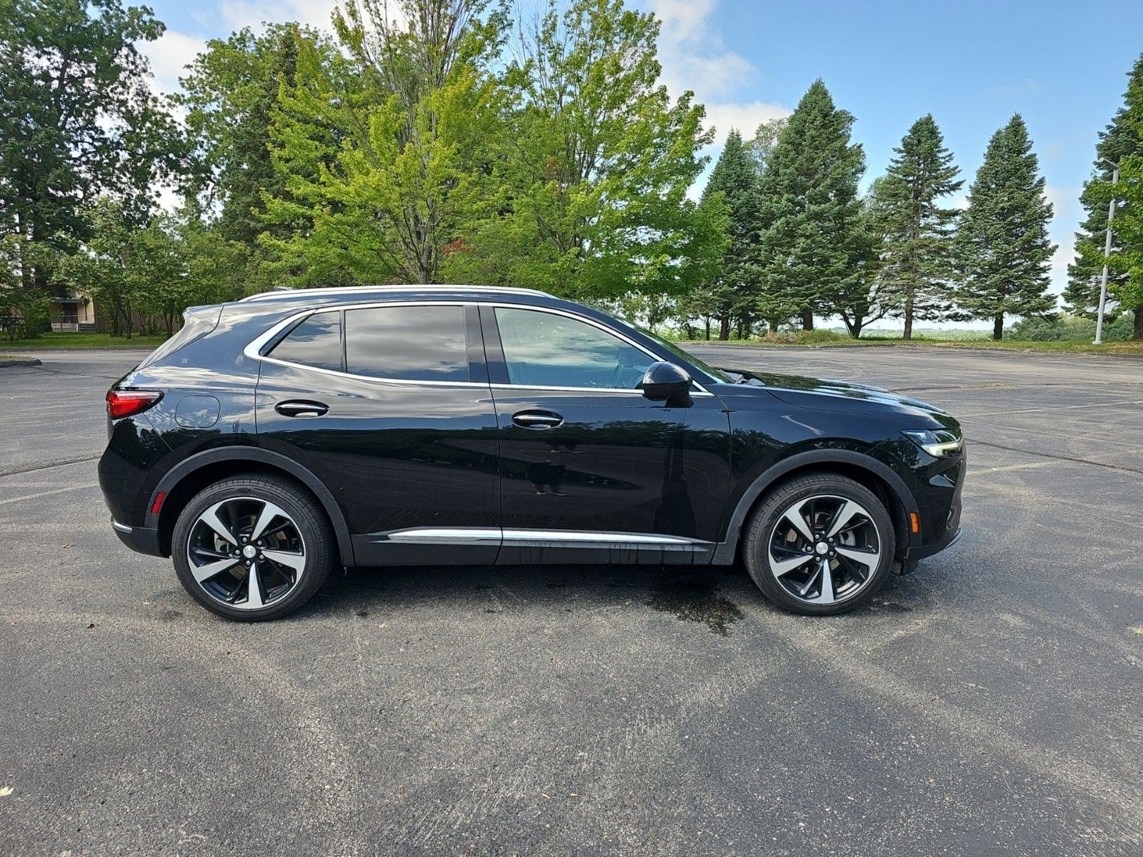 Used 2021 Buick Envision Essence AWD/4WD image 7