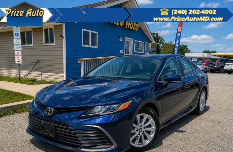 Used 2023 Toyota Camry LE FWD image 1